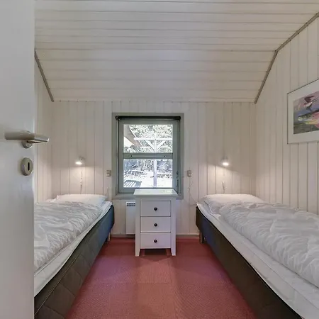 Holiday Per Knoldsvej Ix